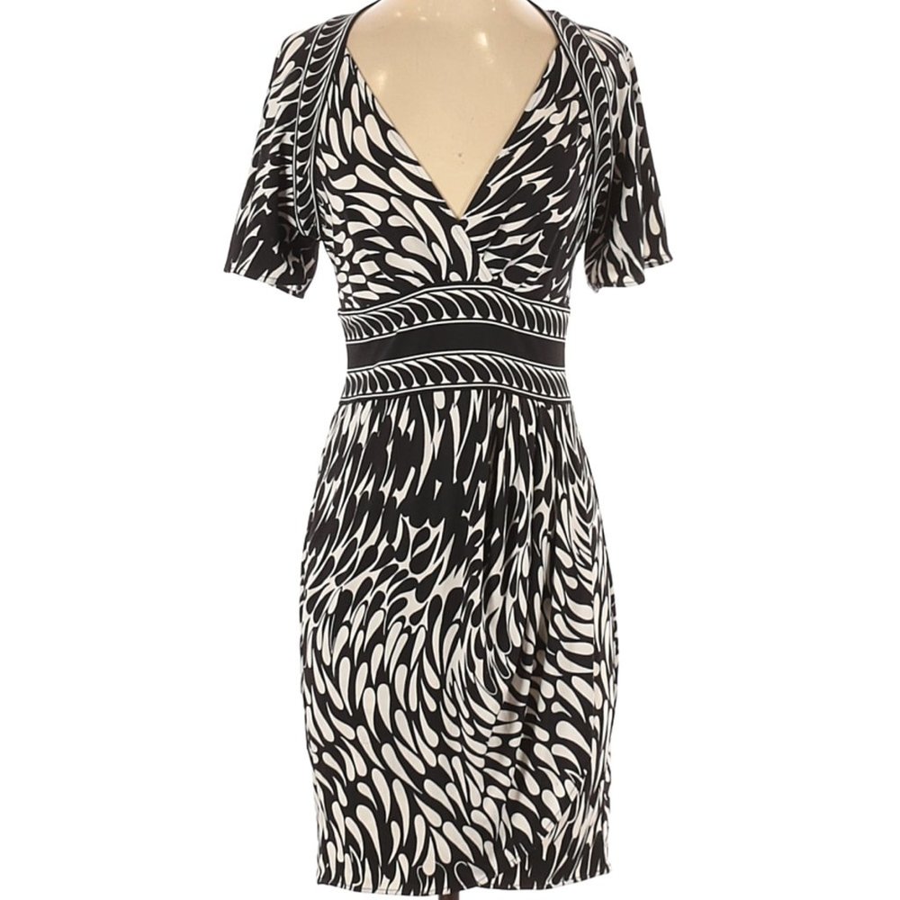 BCBGMAXAZRIA Dress Boho SS V-Neck Black White Animal Print Sz S #267